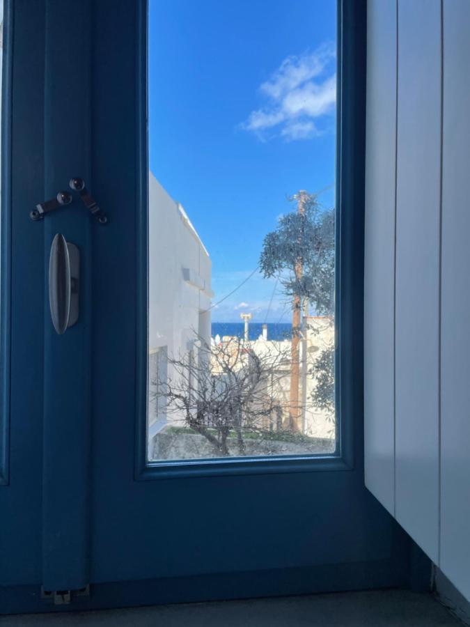 Naxos City Burgos Barrio酒店 外观 照片