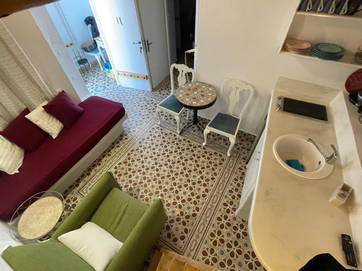 Naxos City Burgos Barrio酒店 外观 照片