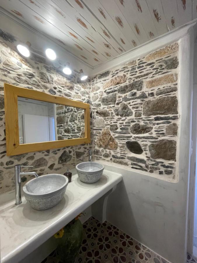 Naxos City Burgos Barrio酒店 外观 照片