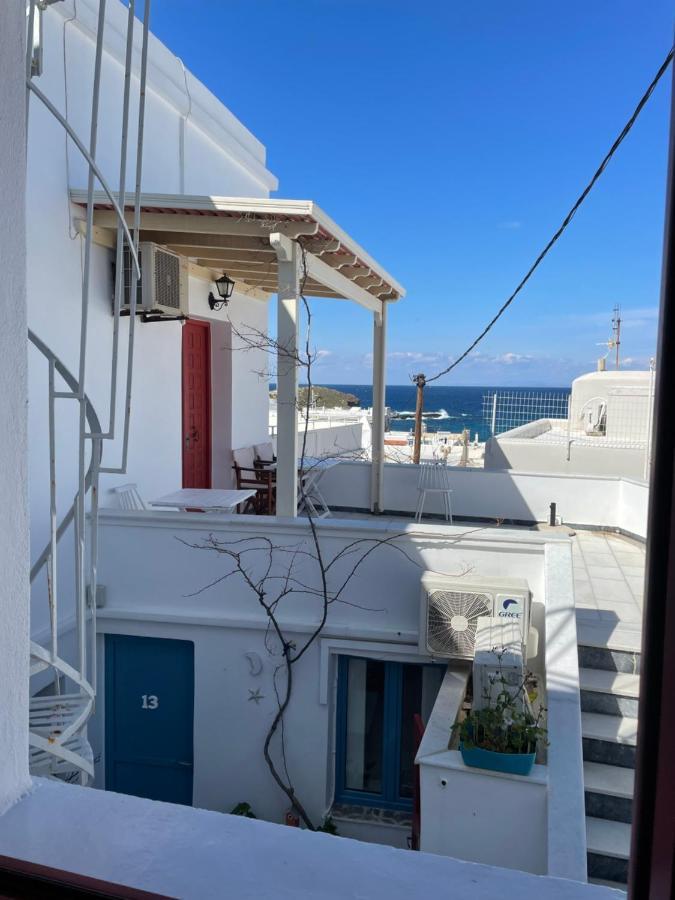 Naxos City Burgos Barrio酒店 外观 照片
