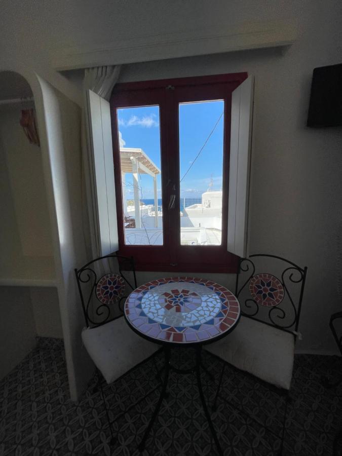 Naxos City Burgos Barrio酒店 外观 照片