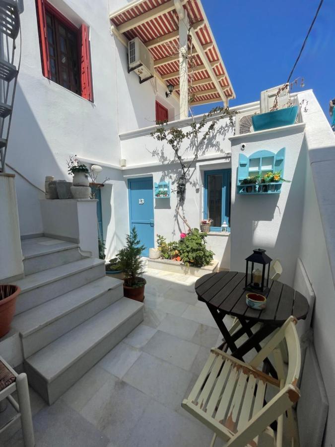Naxos City Burgos Barrio酒店 外观 照片